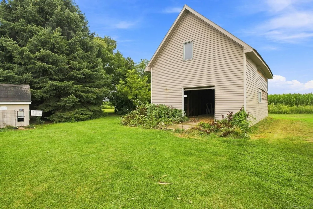 975 Banner Road Custer Township, MI 48471