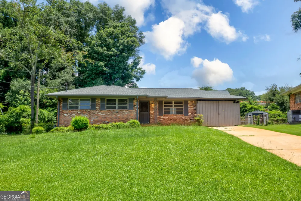 3282 Convair LN Decatur, GA 30032