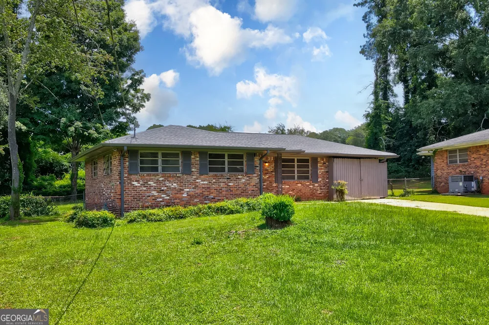 3282 Convair LN Decatur, GA 30032