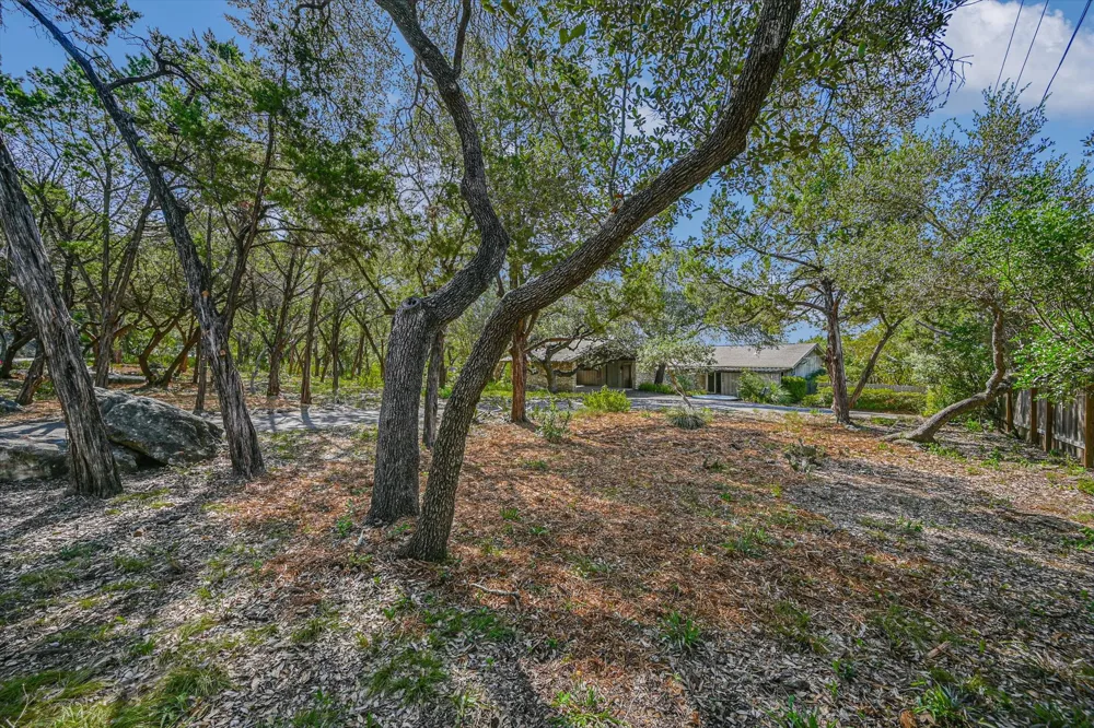 1403 Redbud Trail West Lake Hills, TX 78746