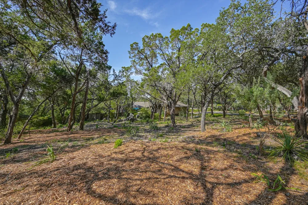1403 Redbud Trail West Lake Hills, TX 78746