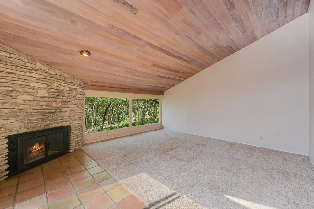 1403 Redbud Trail West Lake Hills, TX 78746