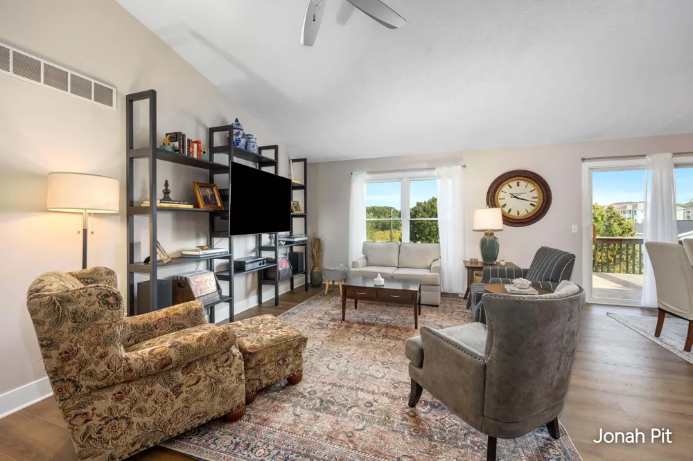 5235 Quest Drive SW Wyoming, MI 49418