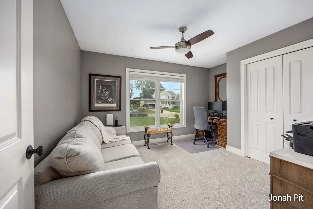 5235 Quest Drive SW Wyoming, MI 49418