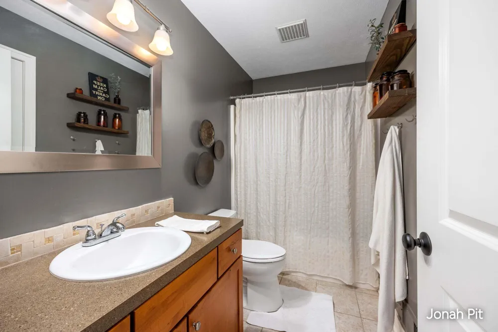 5235 Quest Drive SW Wyoming, MI 49418