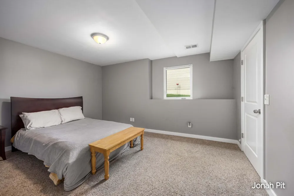 5235 Quest Drive SW Wyoming, MI 49418