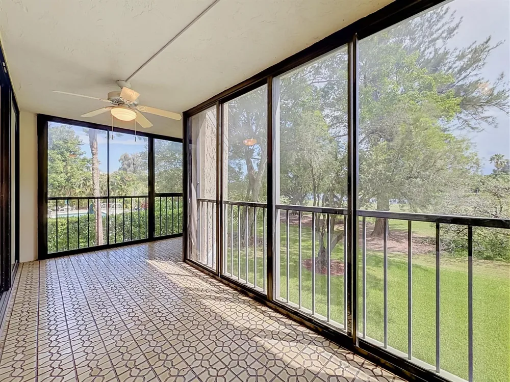 16300 Golf Club Road #201 Weston, FL 33326