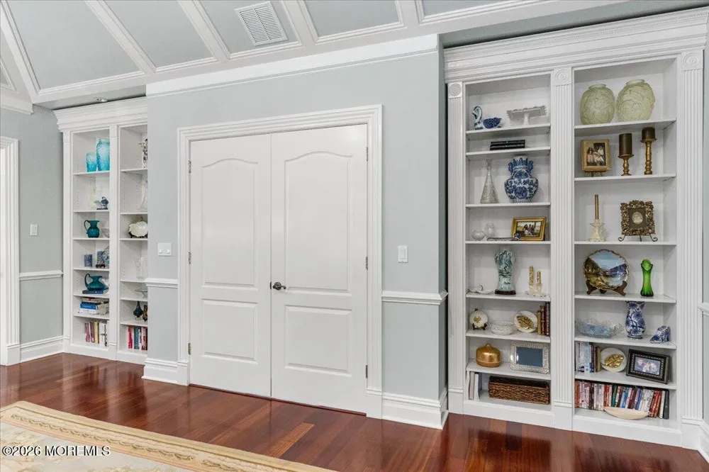 216 Holland Road Holmdel, NJ 07733
