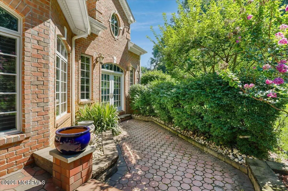 216 Holland Road Holmdel, NJ 07733