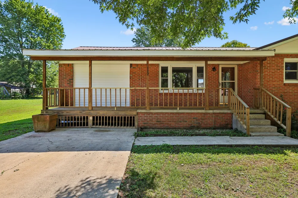 112 Smith St Huntland, TN 37345