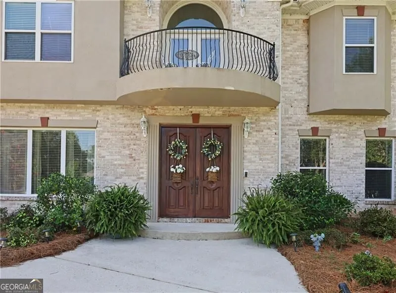 53 Saint Ives CIR Winder, GA 30680