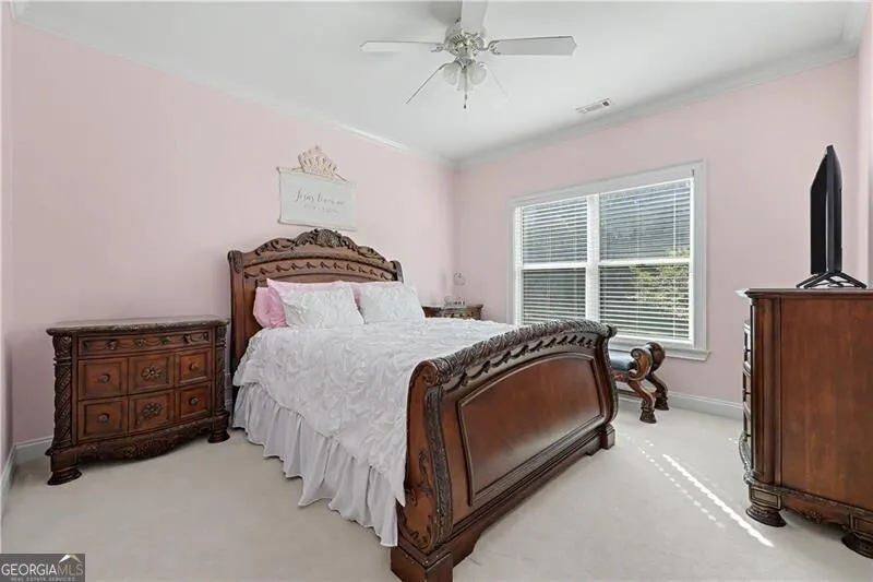 53 Saint Ives CIR Winder, GA 30680