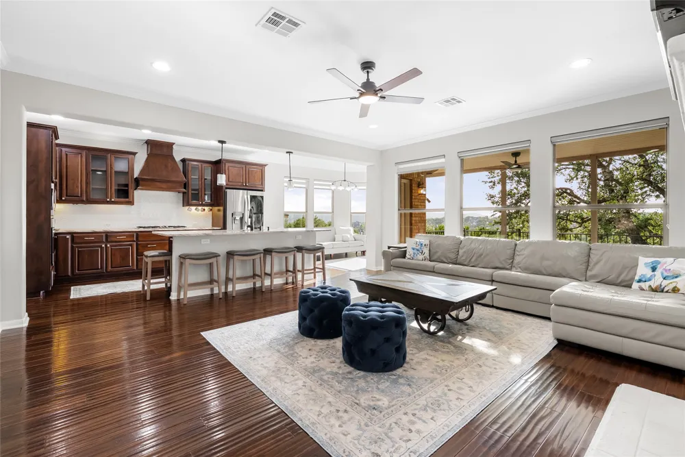 220 Mediterra Point Austin, TX 78732