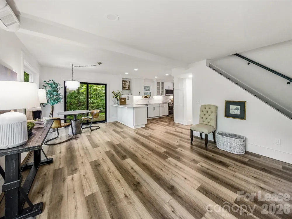 81 Summer Trees Lane Burnsville, NC 28714