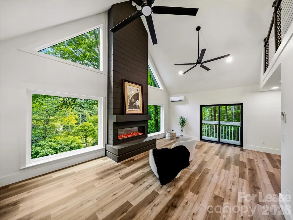 81 Summer Trees Lane Burnsville, NC 28714