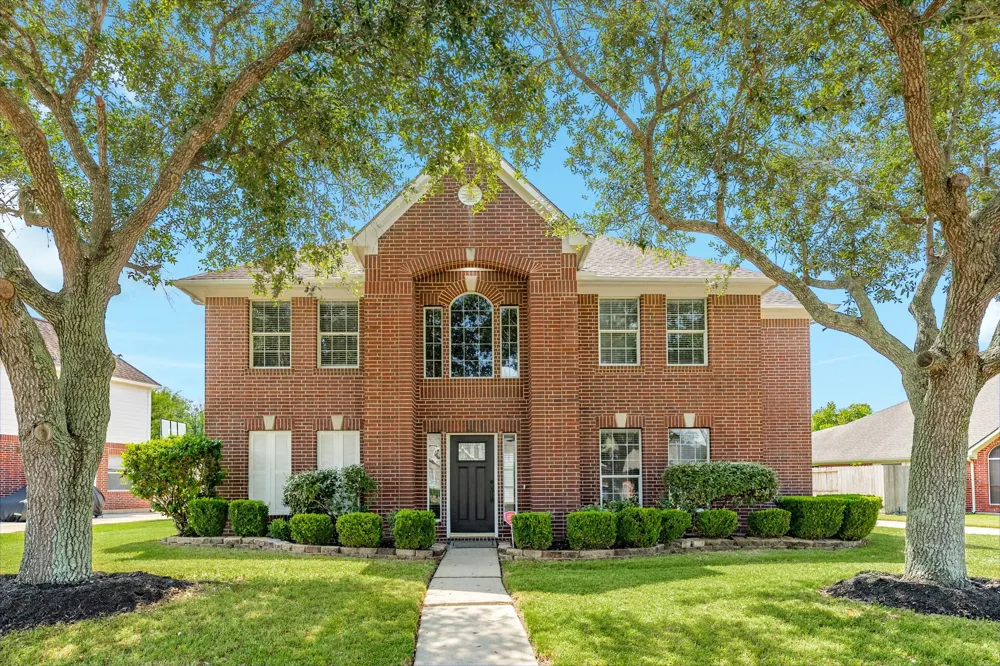 3206 Braesview Drive Pearland, TX 77584