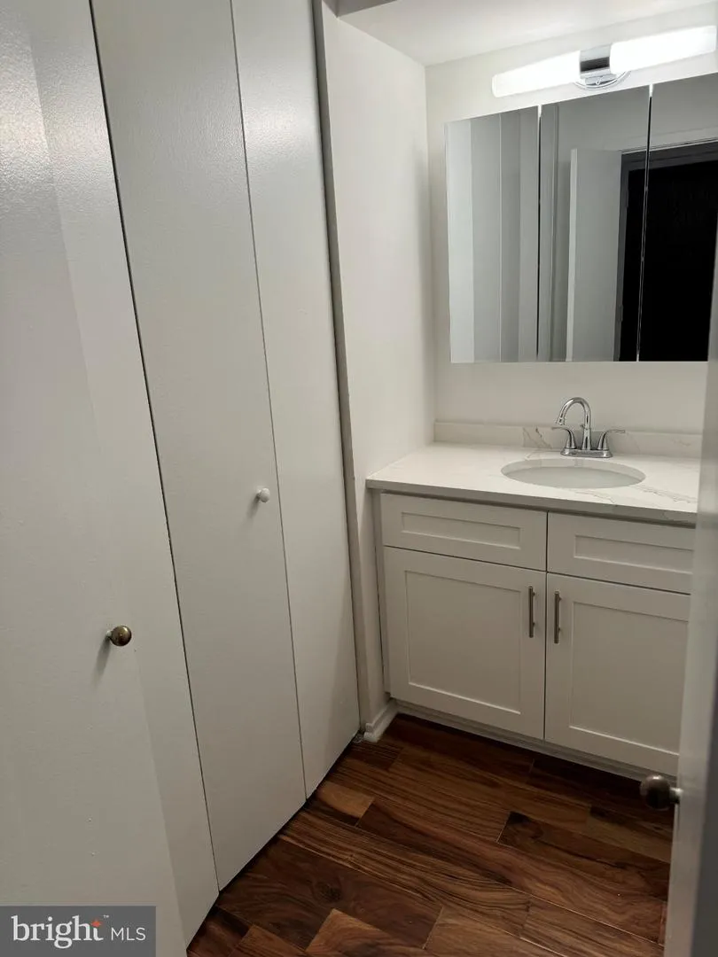 2018 WALNUT STREET #7M Philadelphia, PA 19103