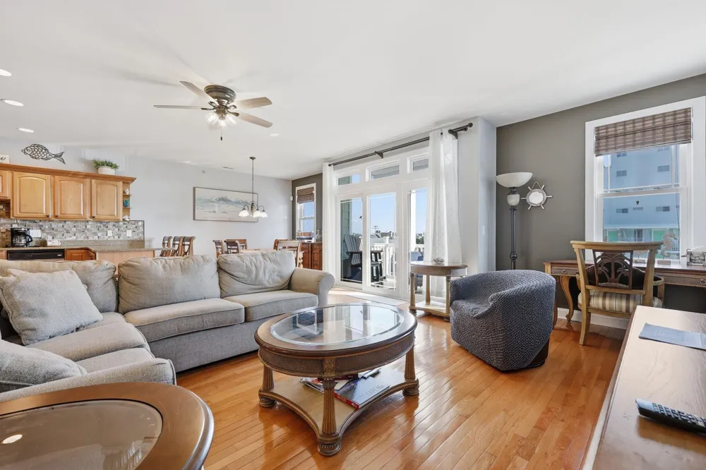 408 E Myrtle Road Wildwood Crest, NJ 08260