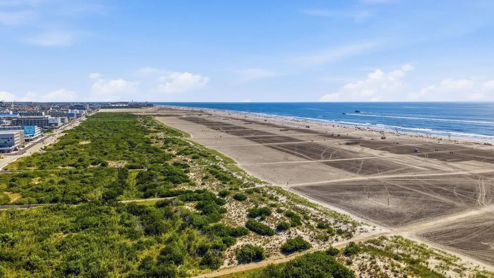 408 E Myrtle Road Wildwood Crest, NJ 08260