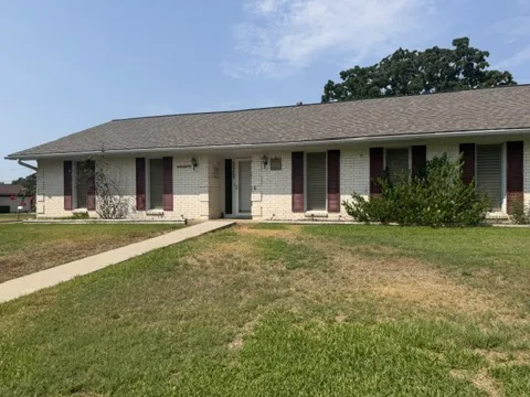 3612 Meadow Oaks Lane