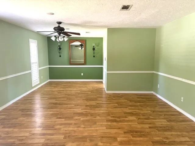 3612 Meadow Oaks Lane Bryan, TX 77802