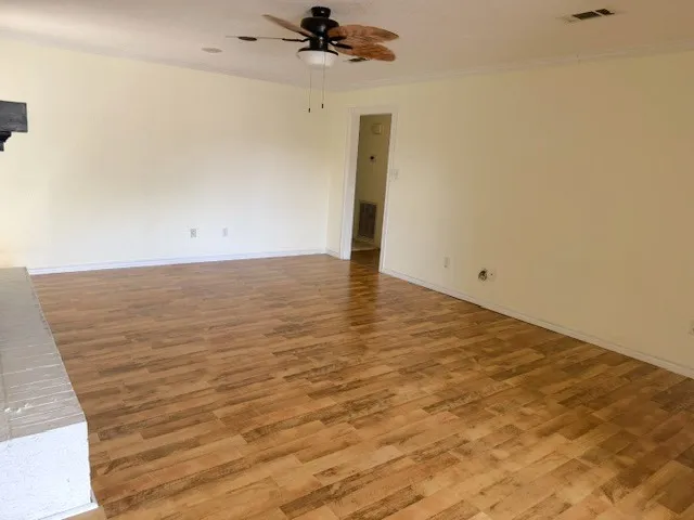3612 Meadow Oaks Lane Bryan, TX 77802