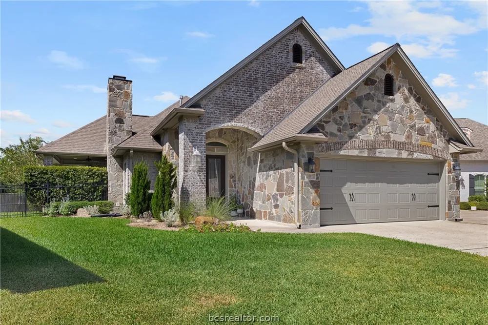 3517 Leesburg Path Bryan, TX 77808