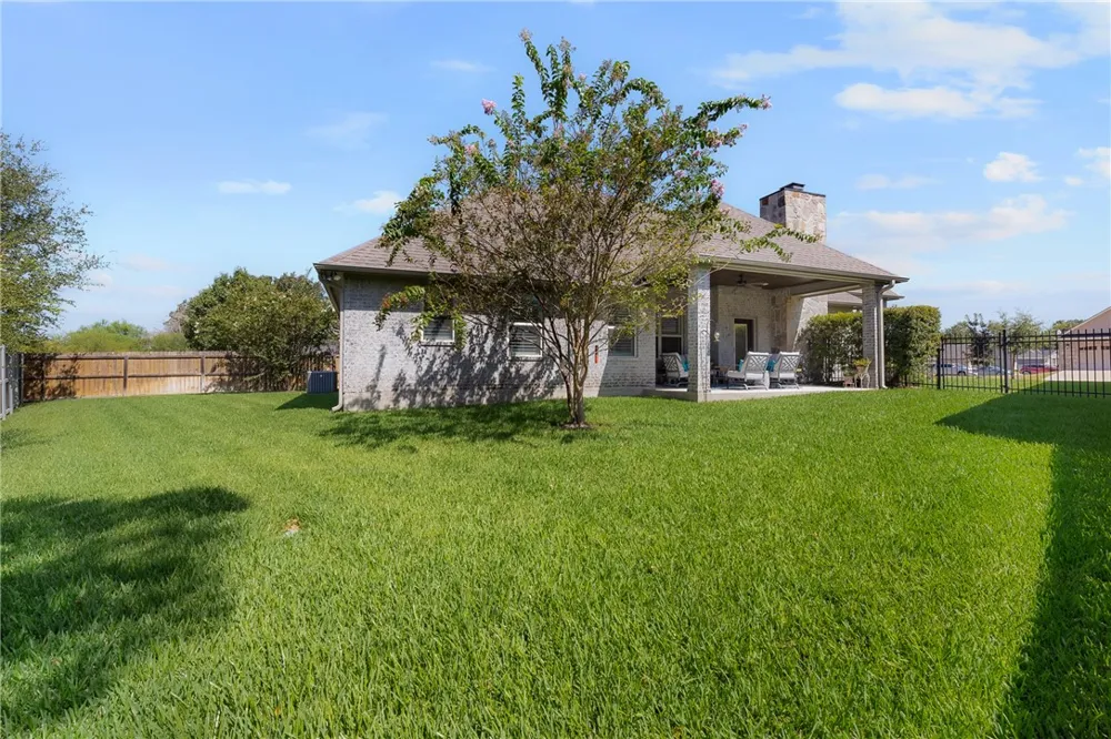 3517 Leesburg Path Bryan, TX 77808