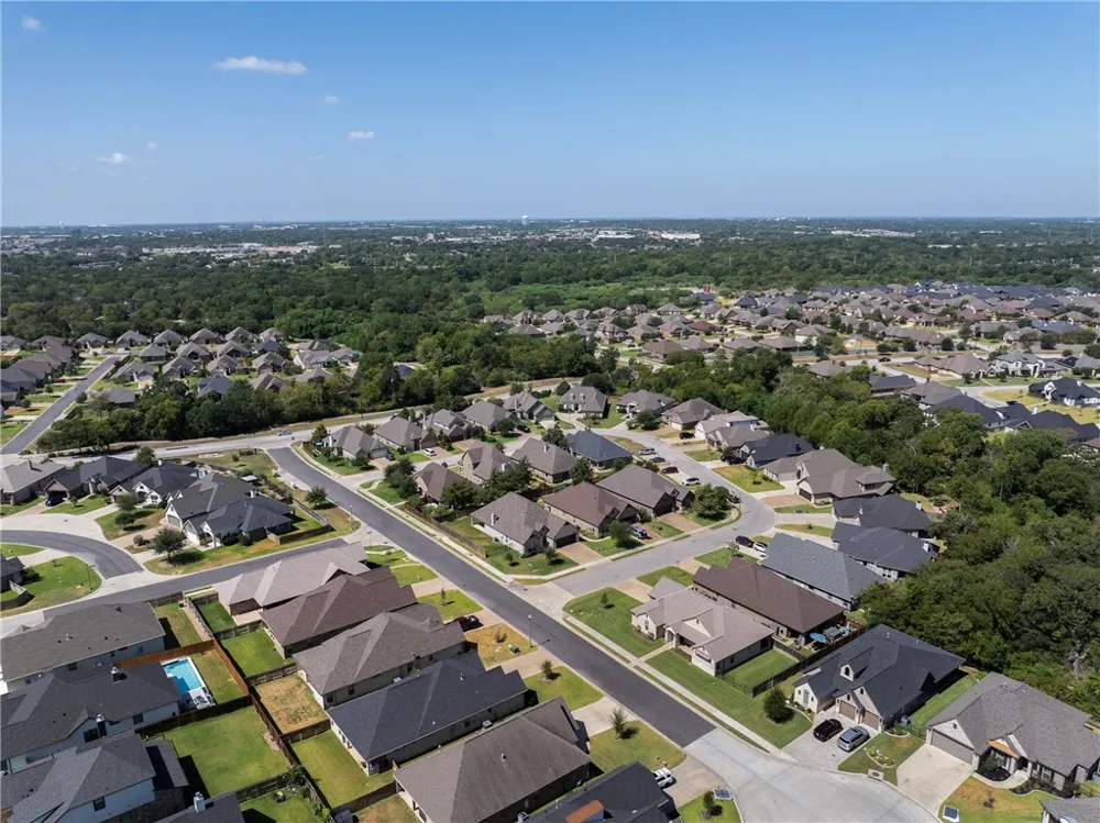 3517 Leesburg Path Bryan, TX 77808