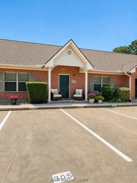 1702 Deacon Drive #303