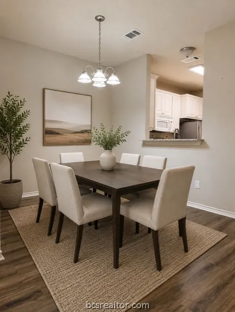 1702 Deacon Drive #303 College Station, TX 77845
