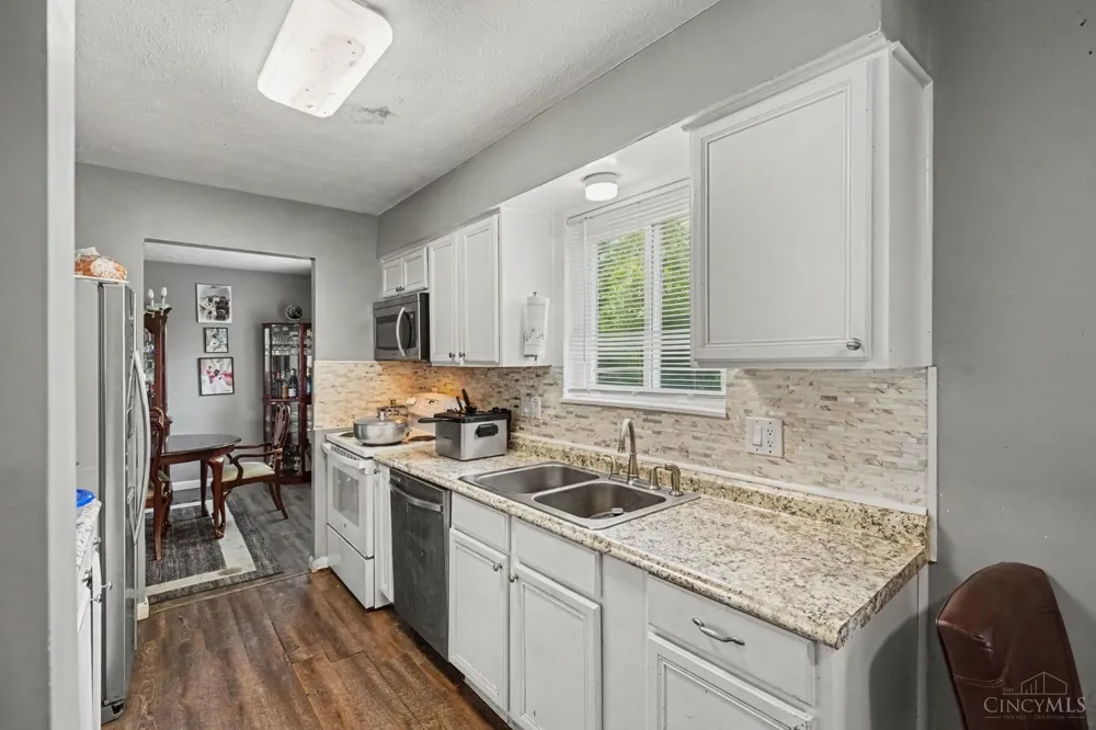 1727 John Gray Road Springfield, OH 45240