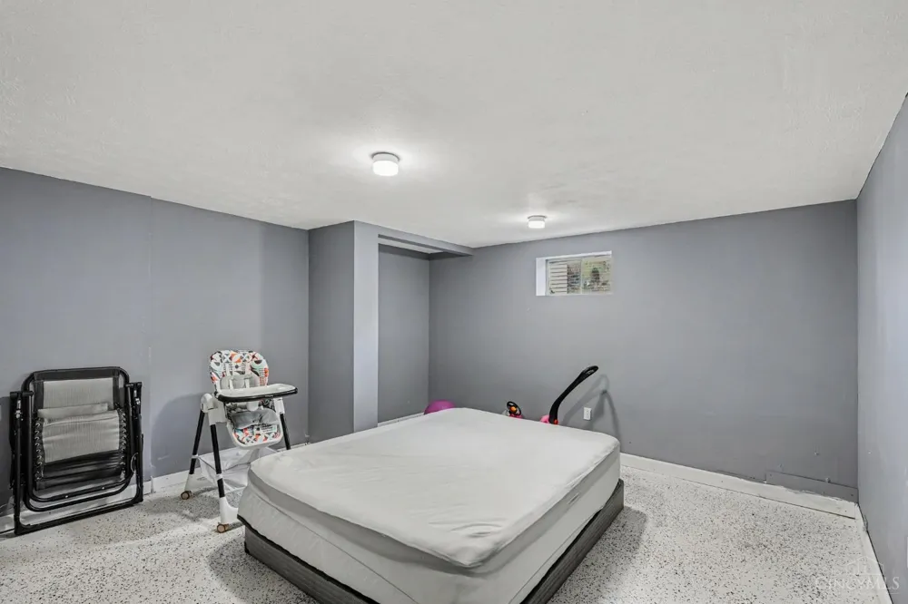 1727 John Gray Road Springfield, OH 45240