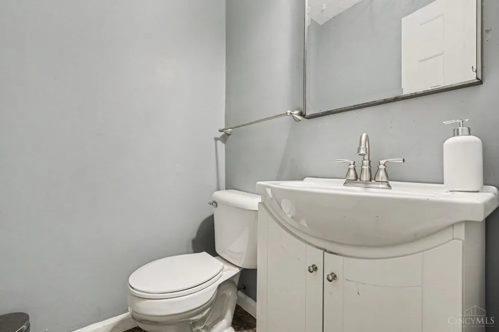 1727 John Gray Road Springfield, OH 45240