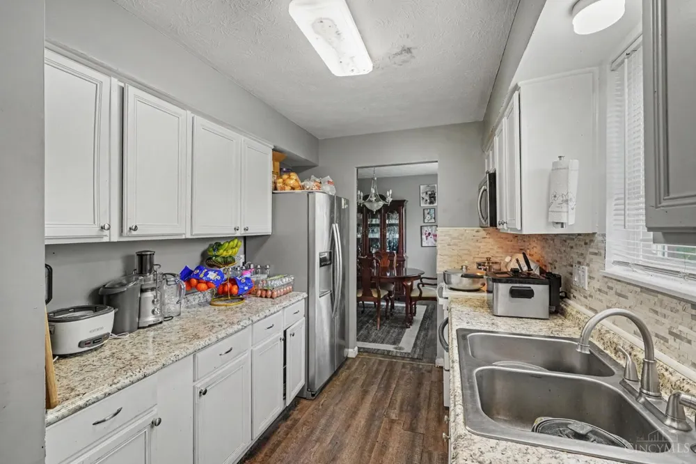 1727 John Gray Road Springfield, OH 45240