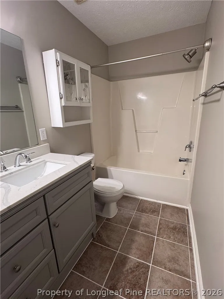 3028 Coachway Drive Fayetteville, NC 28306