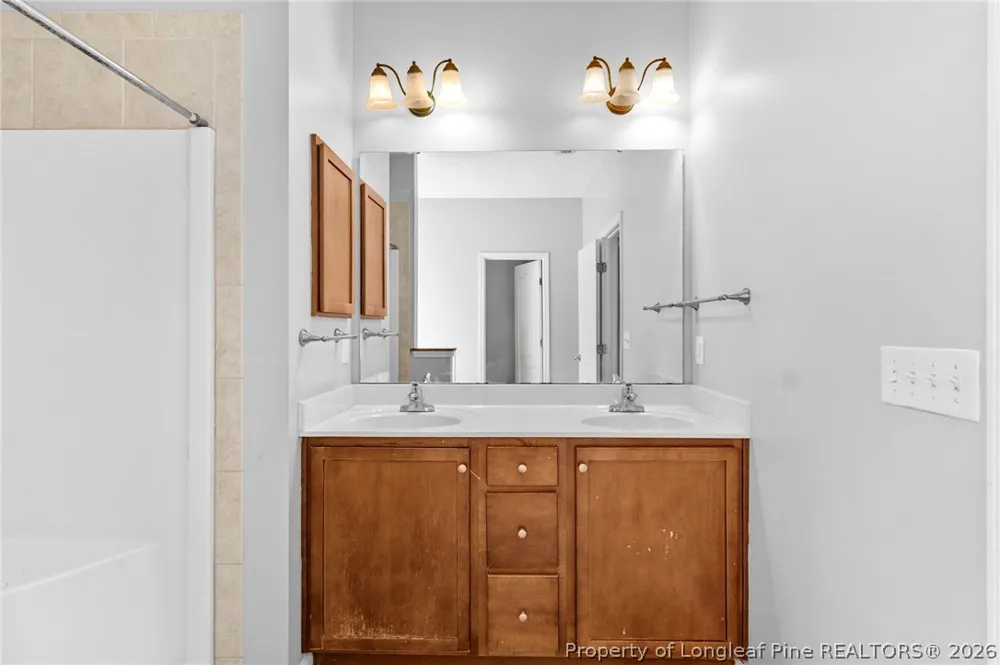 3600 Crosswinds Drive Hope Mills, NC 28348