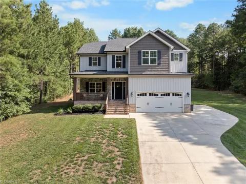 194 Hunting Ridge Drive