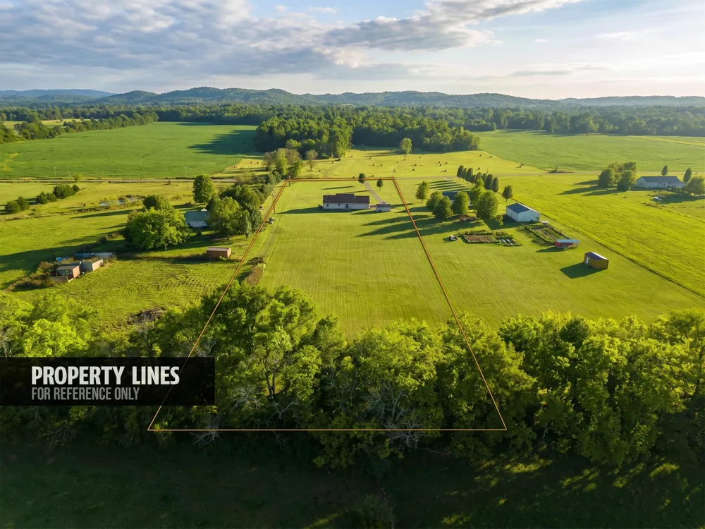 986 Bethlehem Church Rd Shelbyville, TN 37160