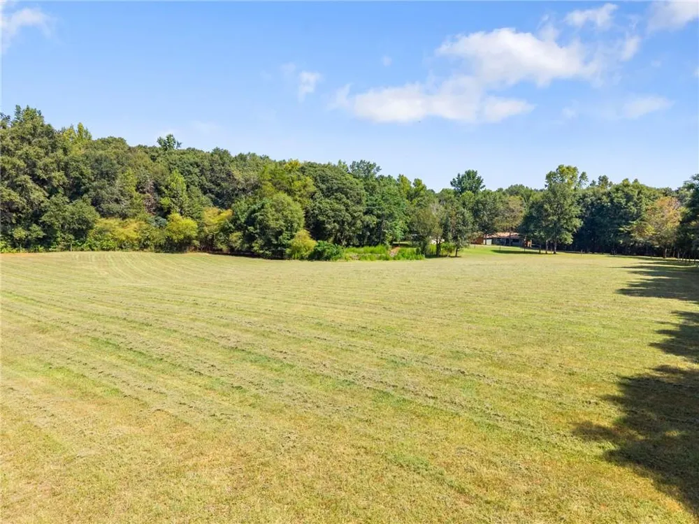 1556 Fred Goss Road Danielsville, GA 30633