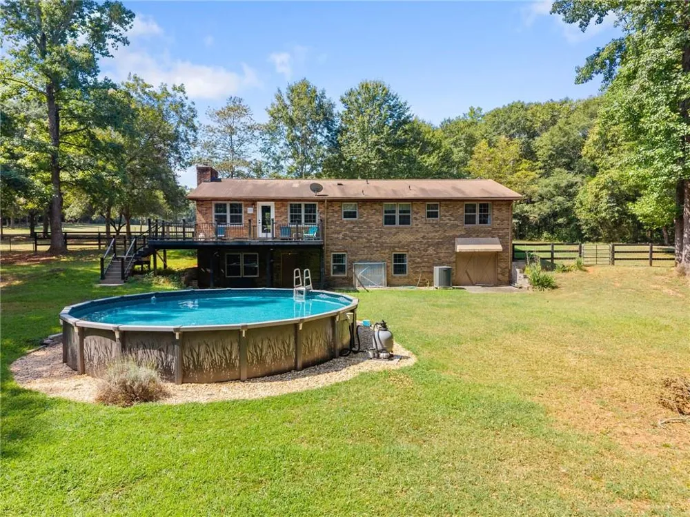 1556 Fred Goss Road Danielsville, GA 30633