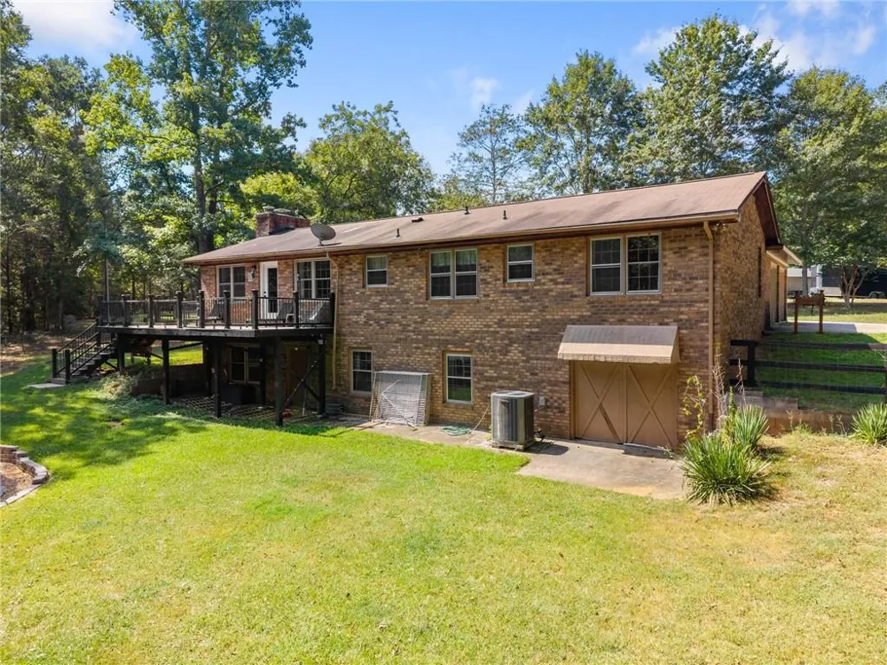 1556 Fred Goss Road Danielsville, GA 30633