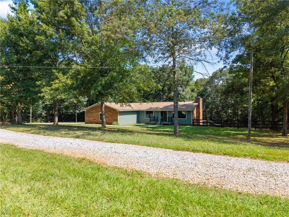 1556 Fred Goss Road Danielsville, GA 30633
