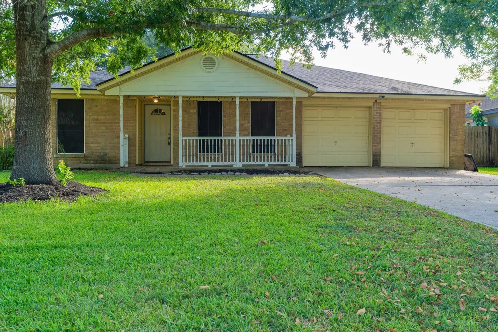4850 Slade Ben Lane Alvin, TX 77511