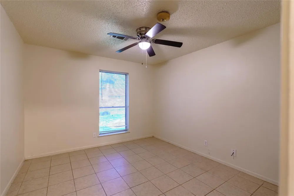 4850 Slade Ben Lane Alvin, TX 77511