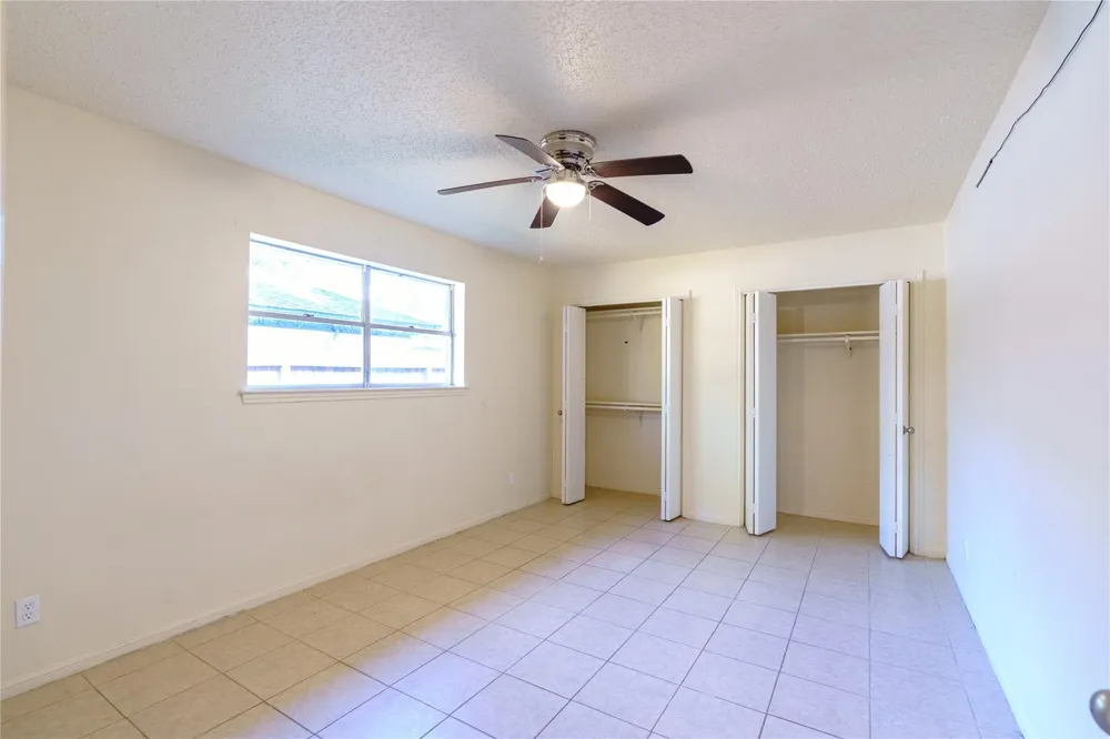 4850 Slade Ben Lane Alvin, TX 77511