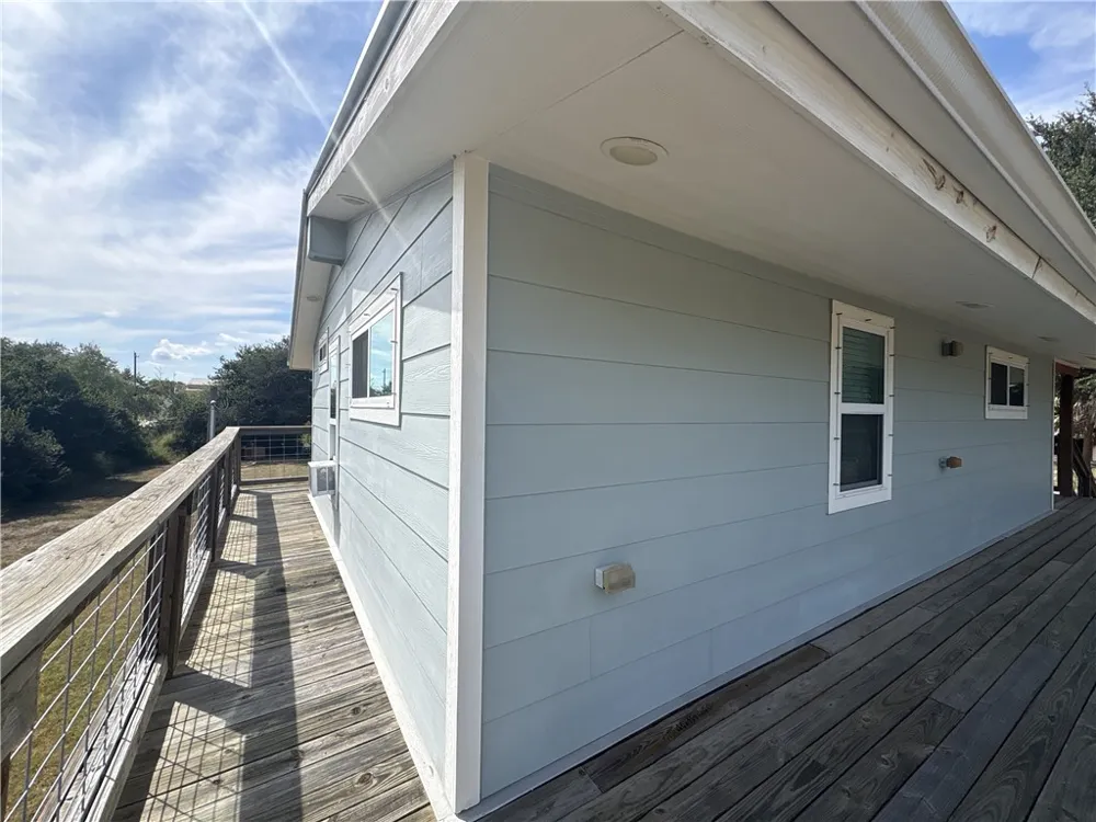210 Danforth Street Woodsboro, TX 78393