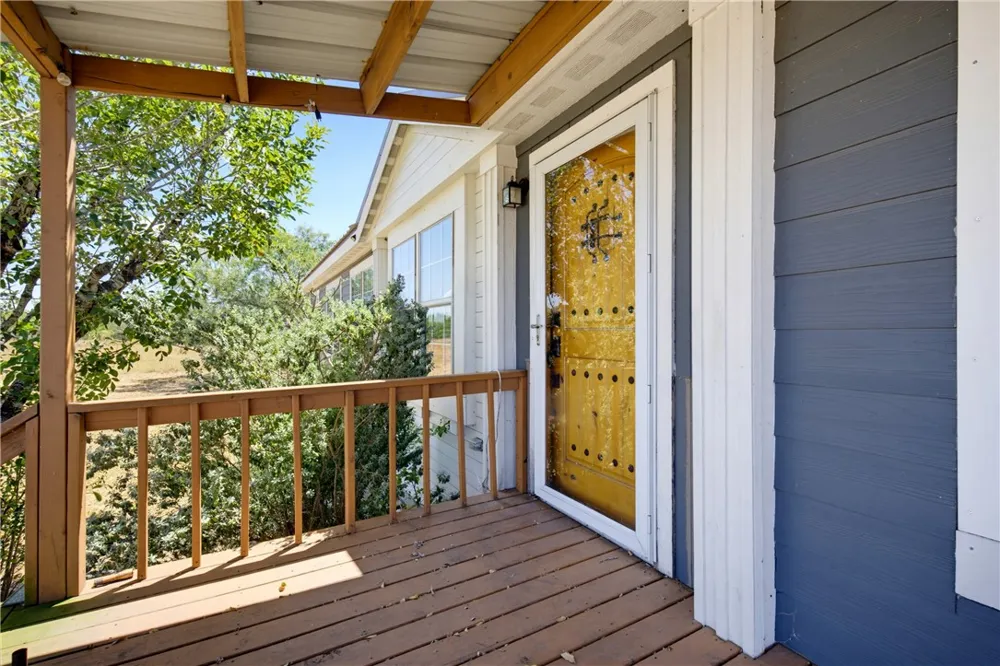 1582 W FM 738 Orange Grove, TX 78372
