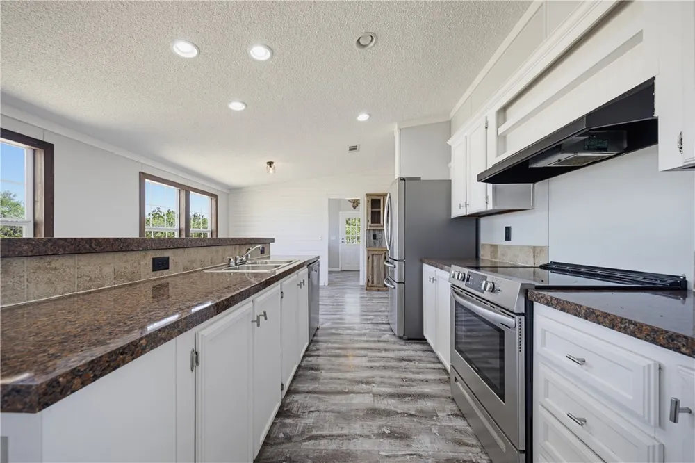 1582 W FM 738 Orange Grove, TX 78372