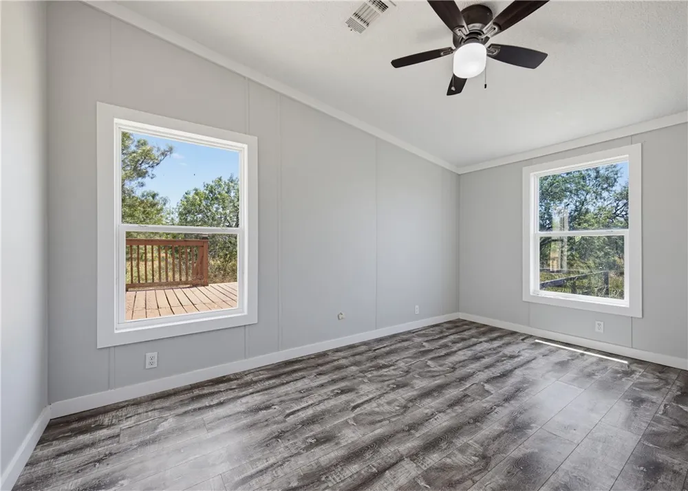 1582 W FM 738 Orange Grove, TX 78372